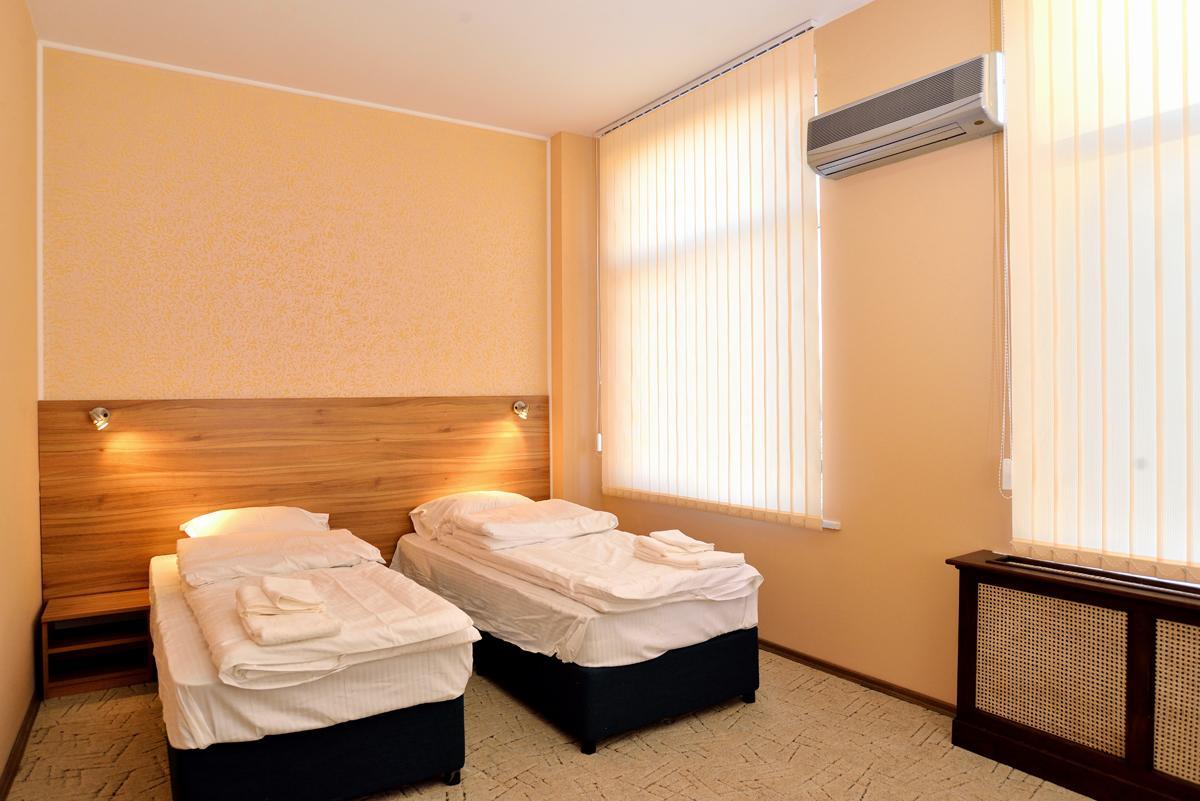 Hotel Cascade Pleven Exterior photo